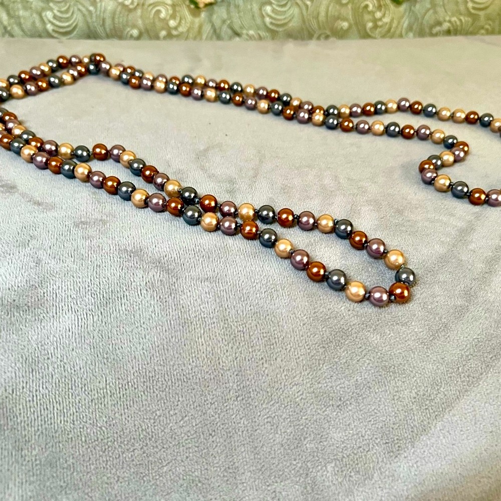 Sale! Elegant Multicolor Pearl Necklace